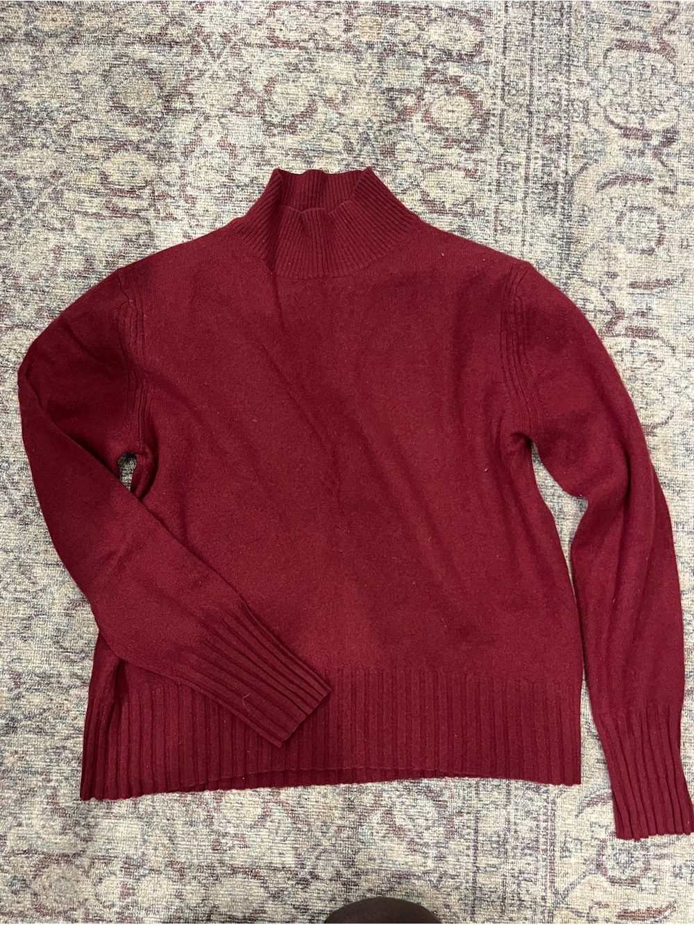 Classic Women's Burgundy Mock Neck Cashmere Sweater